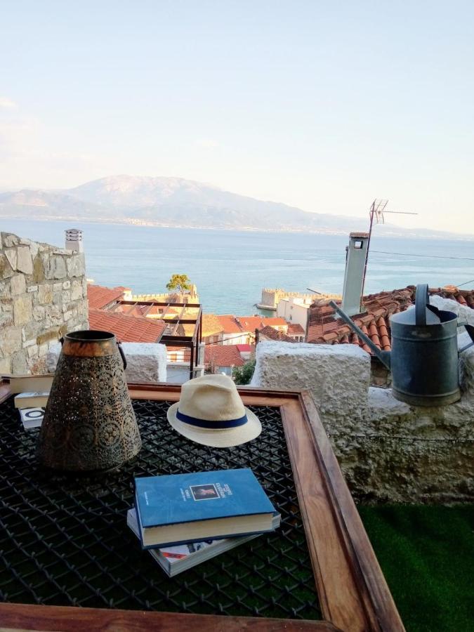 Clock'S House Apartment Nafpaktos Exterior foto