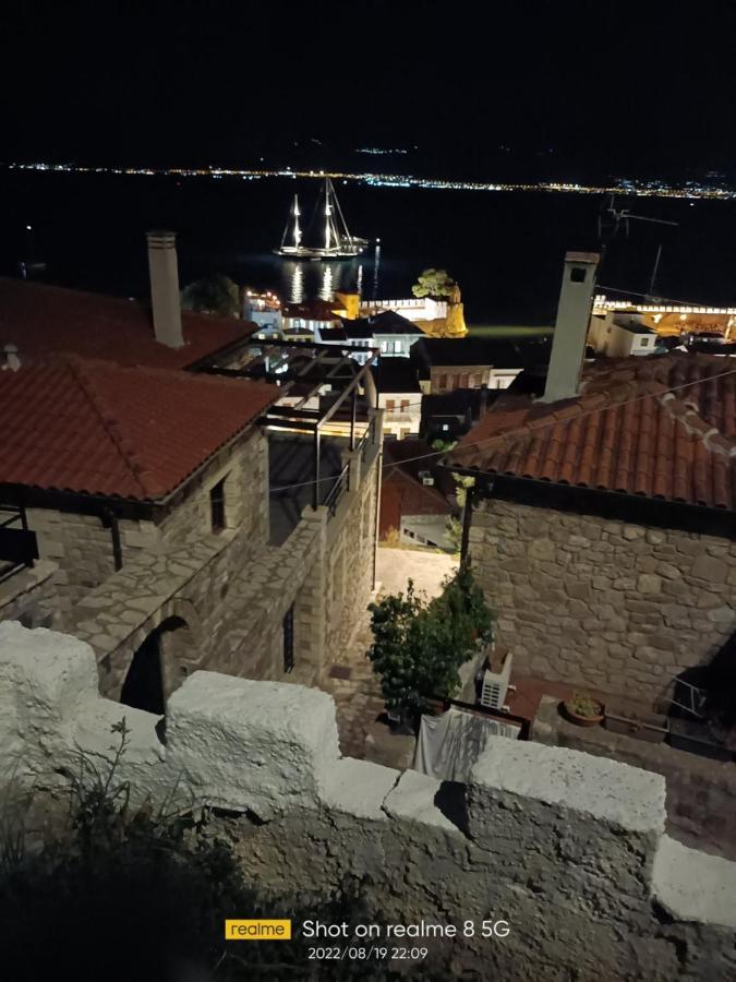Clock'S House Apartment Nafpaktos Exterior foto