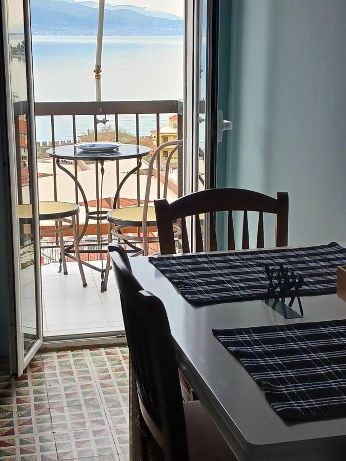 Clock'S House Apartment Nafpaktos Exterior foto
