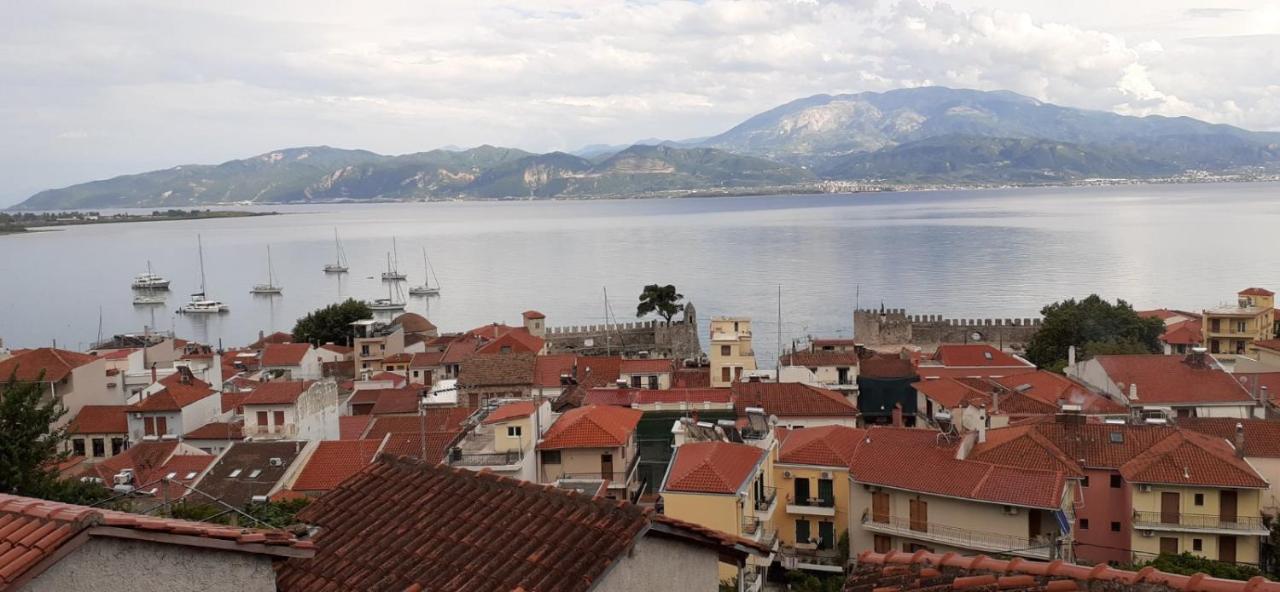 Clock'S House Apartment Nafpaktos Exterior foto